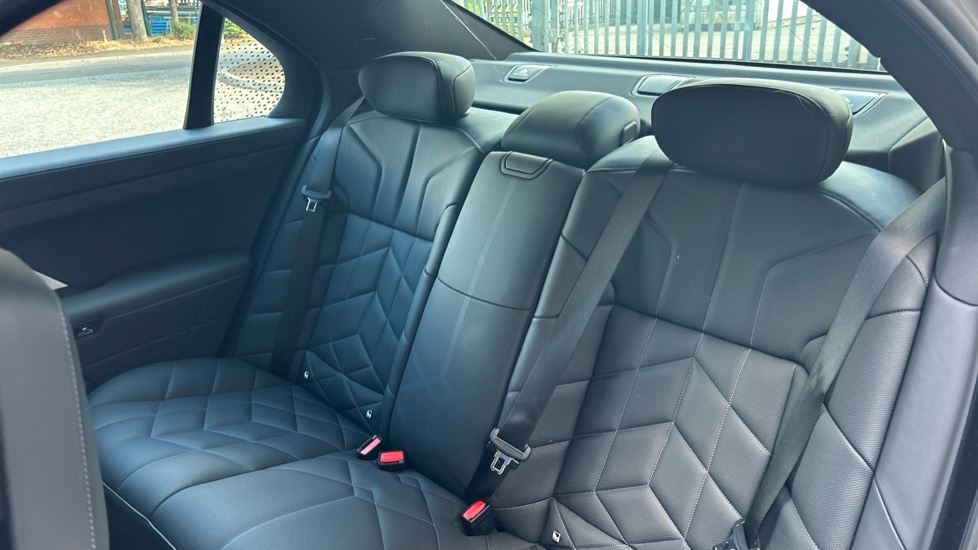 BMW i7 335Kw Edrive50 Excellence 105.7Kwh Blue #12