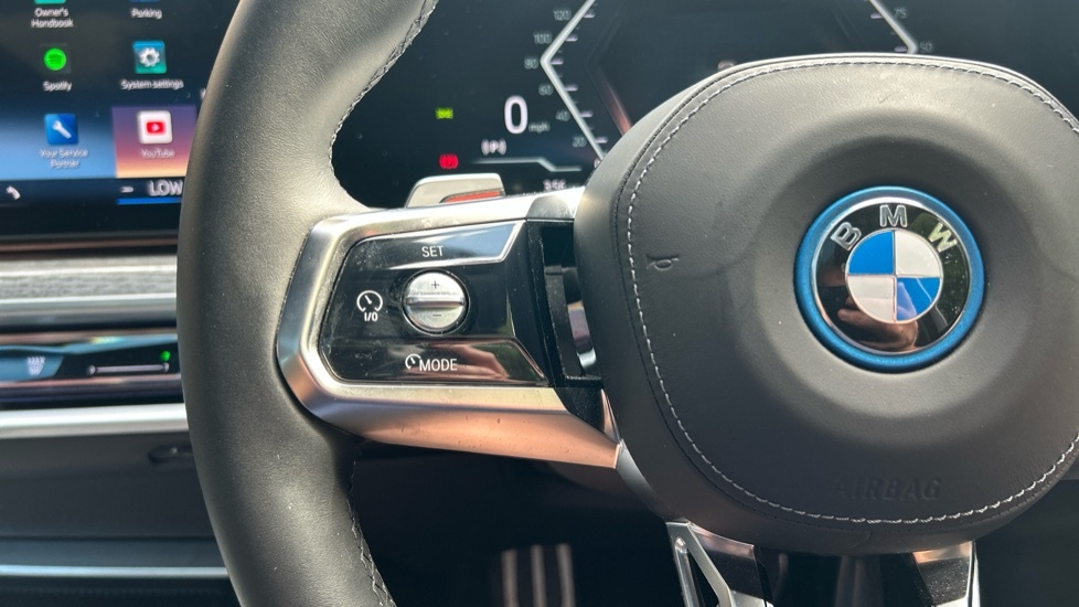 BMW i7 335Kw Edrive50 Excellence 105.7Kwh Blue #17