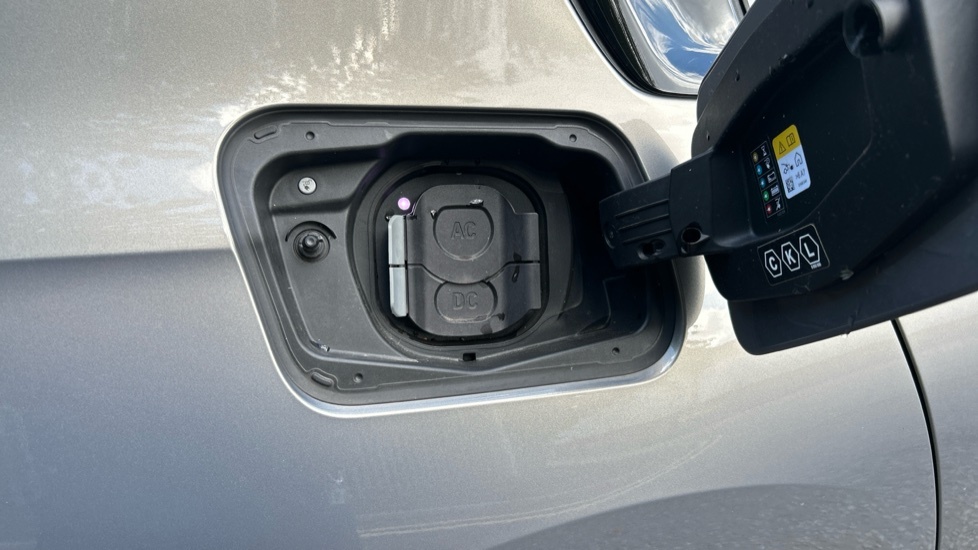BMW i7 335Kw Edrive50 Excellence 105.7Kwh Blue #51