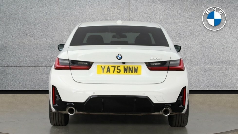 BMW 3 Series 320I M Sport Touring Blue #15