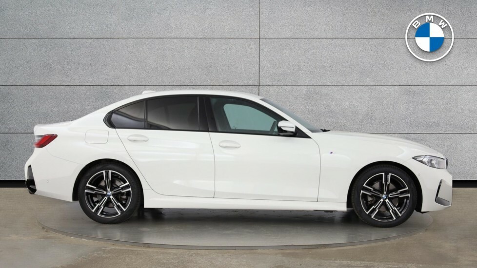 BMW 3 Series 320I M Sport Touring Blue #3