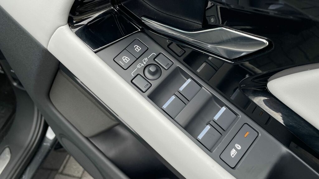 Land Rover Range Rover Evoque P270e 12.17Kwh Edition Euro 6 Black #25
