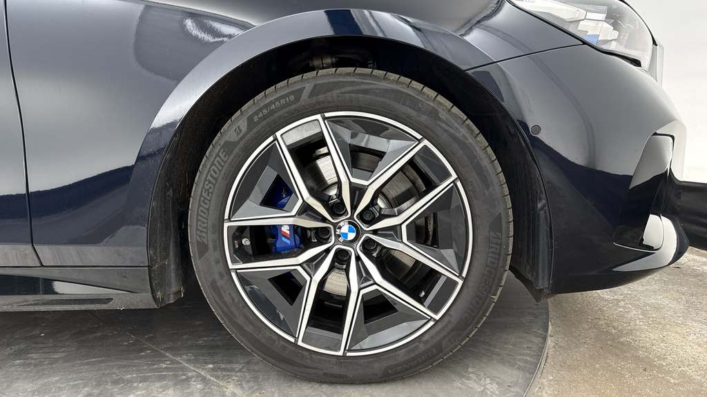 BMW 5 Series 530E M Sport Touring Grey #14