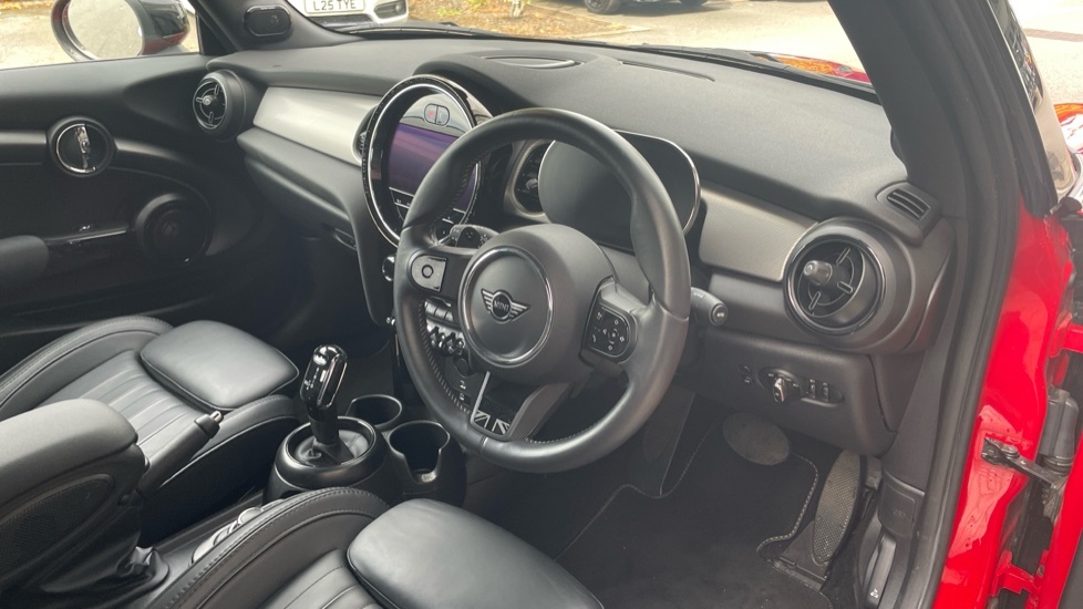 Mini Convertible F57 Mini Cooper Sport Lci II White #6
