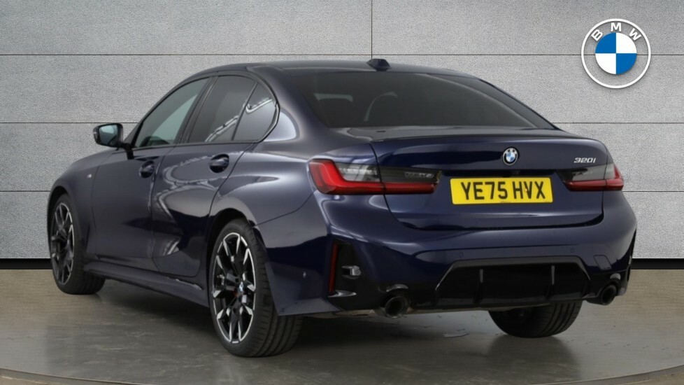 BMW 3 Series 320I M Sport Touring White #2