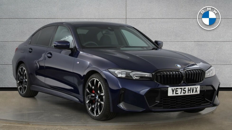 BMW 3 Series 320I M Sport Touring White #1