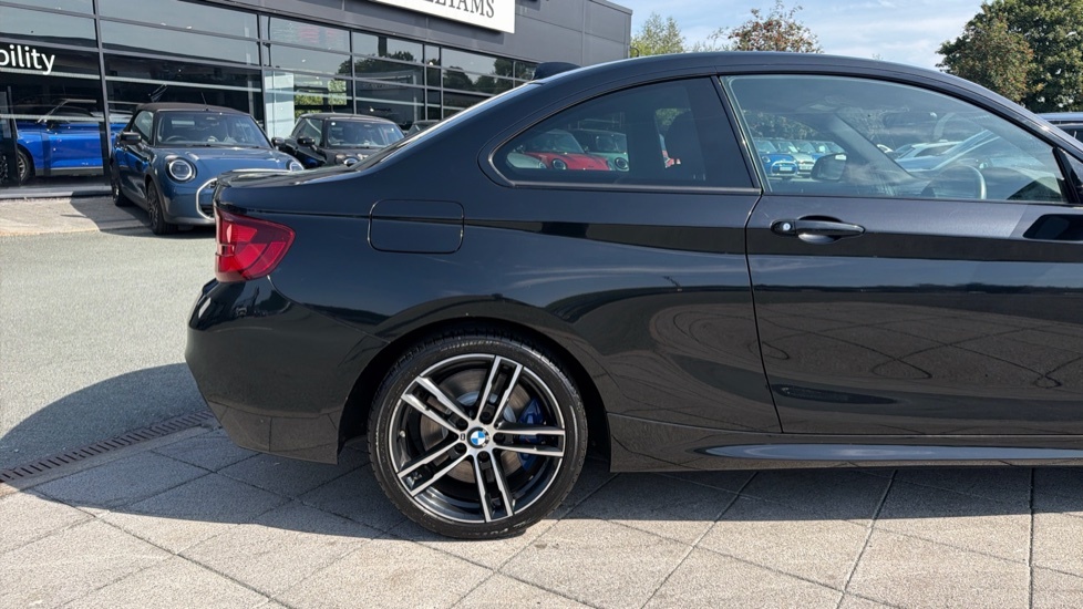 BMW 2 Series Gran Coupe 1.5 218I Gpf Sport Coupe 136 Ps Black #27