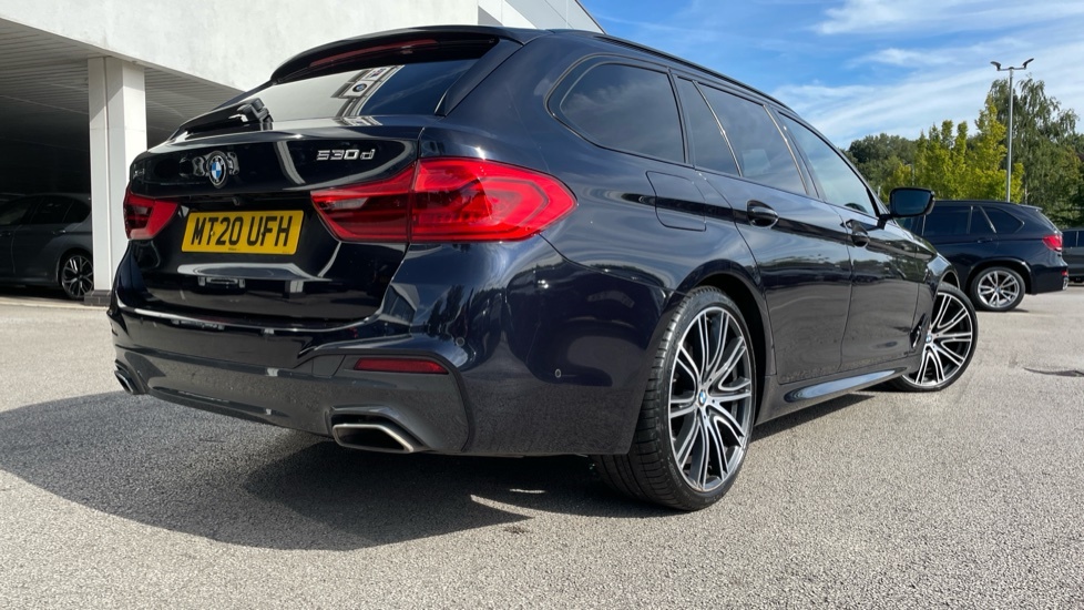 BMW 5 Series 2020 2.0 520D Mht M Sport Touring Hybri Grey #57