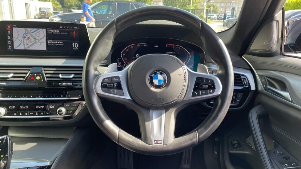 BMW 5 Series 2020 2.0 520D Mht M Sport Touring Hybri Grey #5