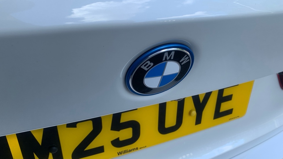 BMW 3 Series 320I M Sport Touring Euro 6 White #40