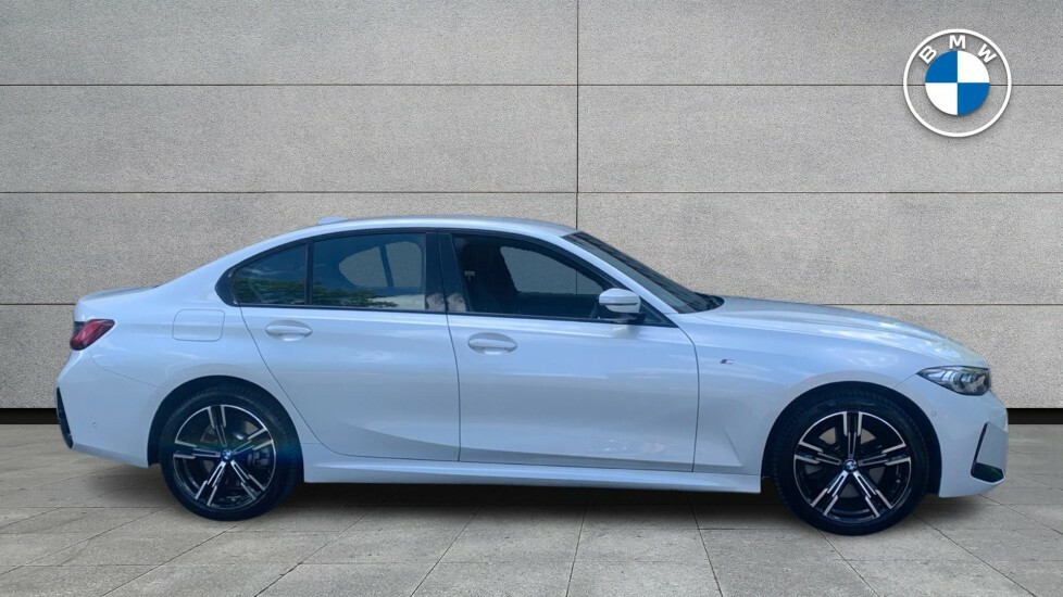 BMW 3 Series 320I M Sport Touring Euro 6 White #3