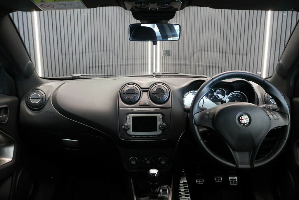 Alfa Romeo MiTo Twinair Distinctive 3-Door Red #22