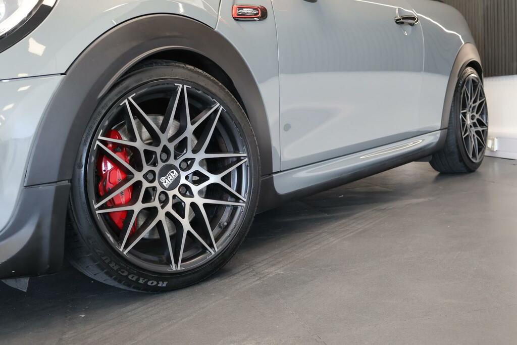 Mini Hatch 2.0 John Cooper Works 3-Door Hatch Grey #2