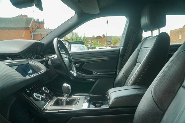 Land Rover Range Rover Evoque 2019 2.0 D150 R-dynamic S Suv Fw White #2