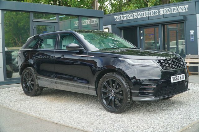 Land Rover Range Rover Velar 2018 2.0 D180 R-dynamic Hse Suv 4W Black #3