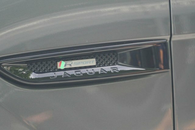 Jaguar F-Pace 3.0 V6 S Suv Awd Euro 6 Ss 380 Red #15