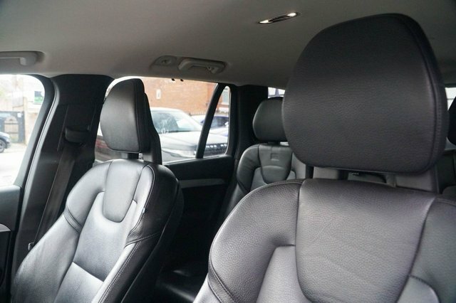Volvo XC90 2.0 D5 Momentum Awd Geartronic Grey #50