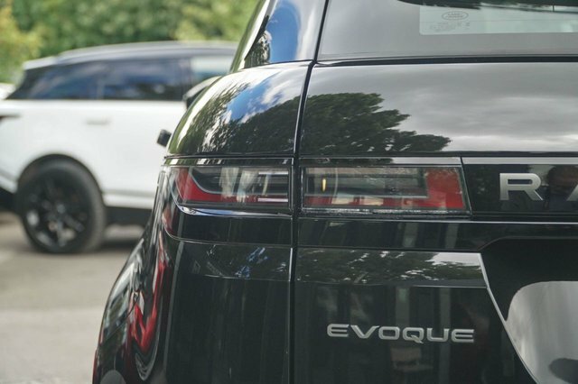 Land Rover Range Rover Evoque P270e 12.17Kwh Suv Black #36