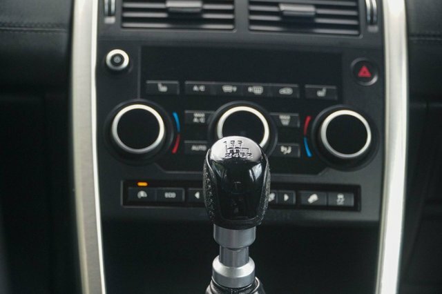 Land Rover Discovery Sport Se Tech Grey #31