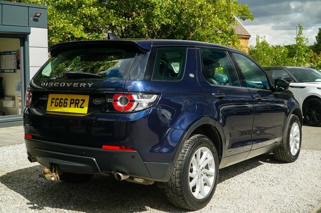Land Rover Discovery Sport Se Tech Grey #45
