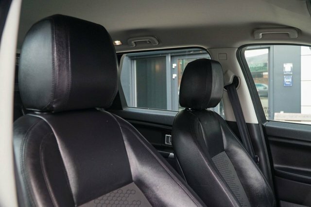 Land Rover Discovery Sport Se Tech Grey #54