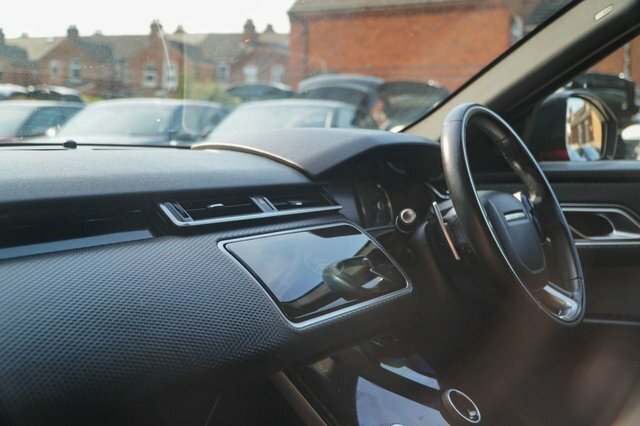 Land Rover Range Rover Velar 2019 2.0 D180 R-dynamic S Suv 4Wd Red