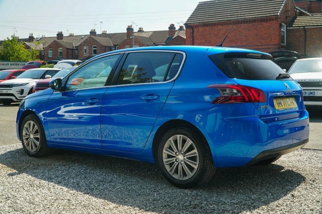Peugeot 308 1.5 Bluehdi Ss Allure Digital 129 Bhp Black #36