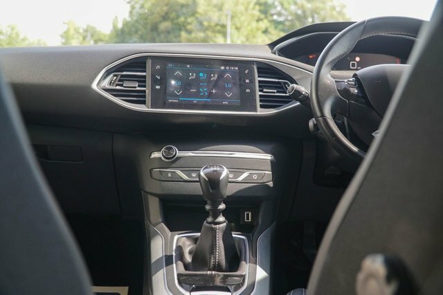 Peugeot 308 1.5 Bluehdi Ss Allure Digital 129 Bhp Black #32