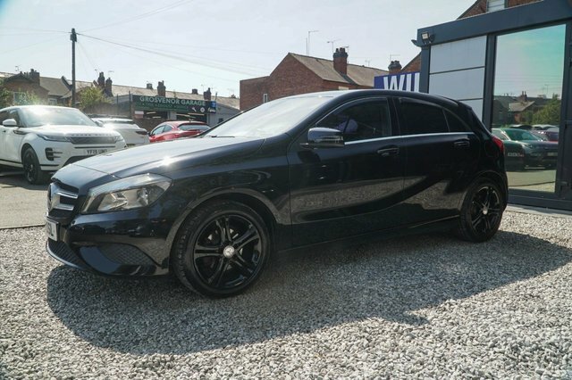 Mercedes-Benz A Class 2015 1.5 A180 Cdi Sport Edition Hatchback Dies Black #4
