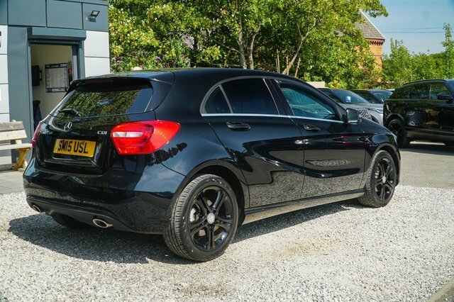 Mercedes-Benz A Class 1.5 A180 Cdi Amg Sport 7G-dct Euro 6 Ss White #38