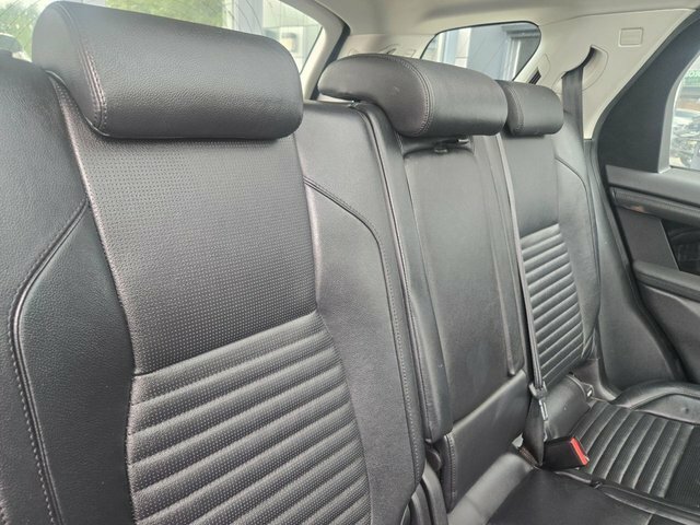 Land Rover Discovery Sport Discovery Sport Hse D Black #33