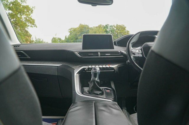 Peugeot 3008 2018 1.5 Bluehdi Allure Suv Euro Grey #4
