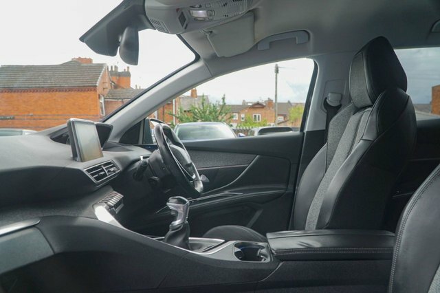 Peugeot 3008 2018 1.5 Bluehdi Allure Suv Euro Grey #2