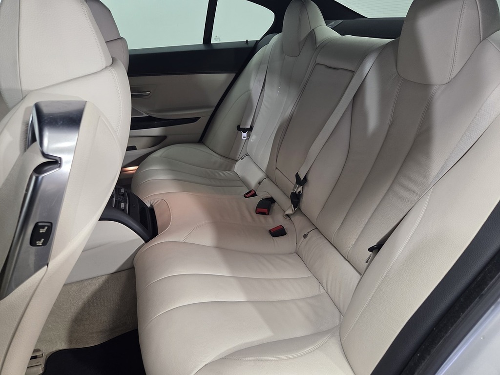 BMW 6 Series Gran Coupe 640D M Sport Blue #14