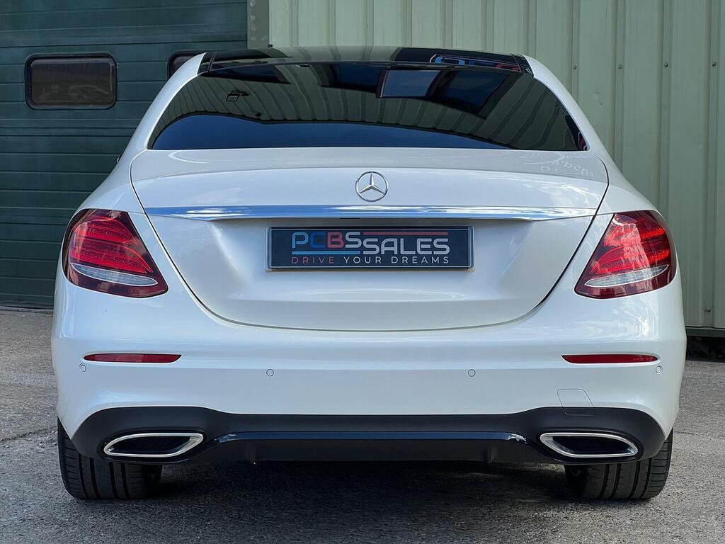 Mercedes-Benz E Class 2.0 E300d Amg Line Night Edition Premium Plus Sa White #6