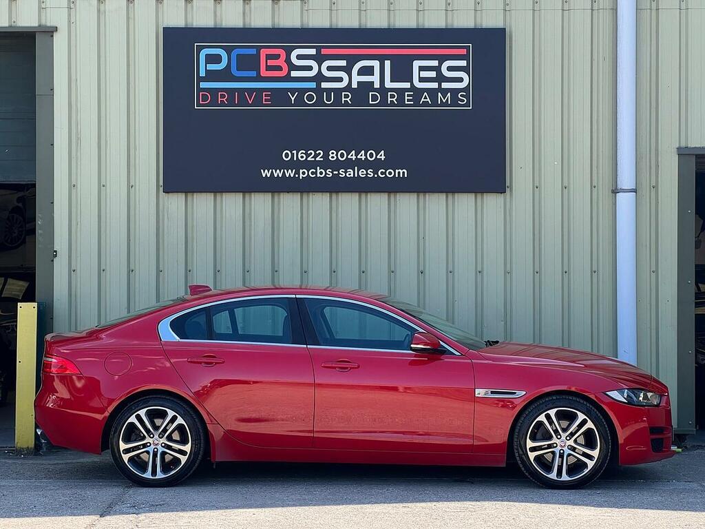 Jaguar XE 2.0I Prestige Saloon Euro 6 Ss Red #6