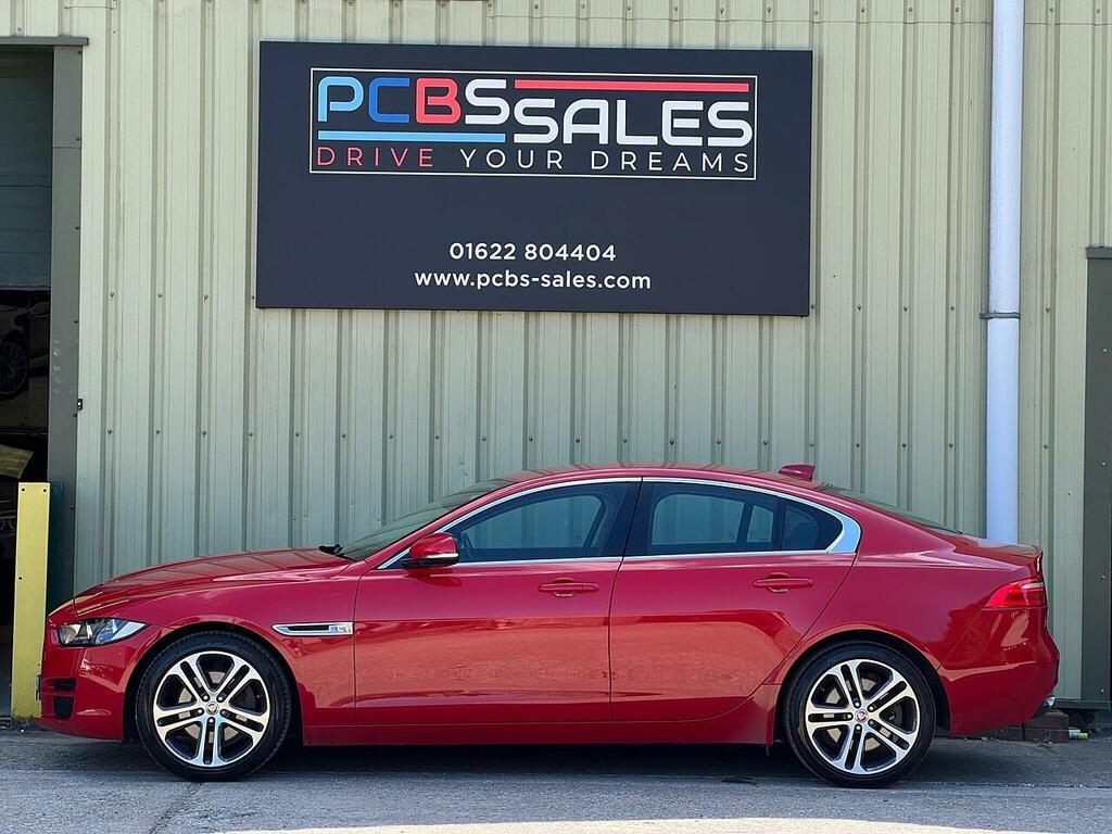 Jaguar XE 2.0I Prestige Saloon Euro 6 Ss Red #4