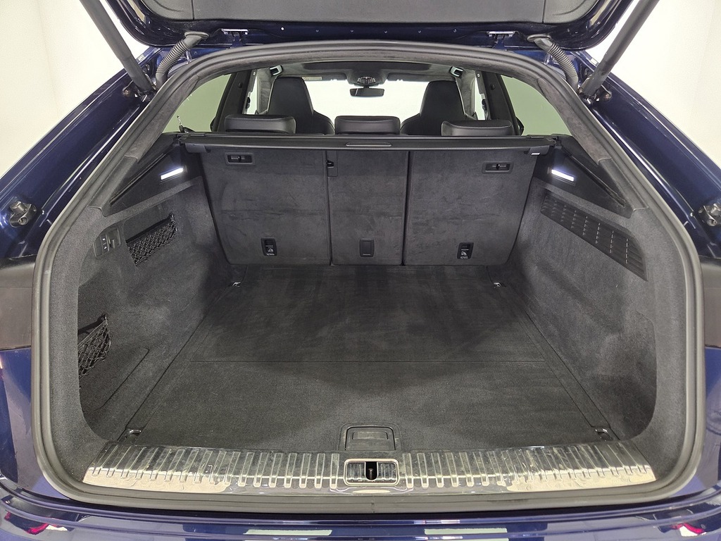 Audi Q8 3.0L Tdi Quattro S Line Pan Roof 23 Alloys Blue #28