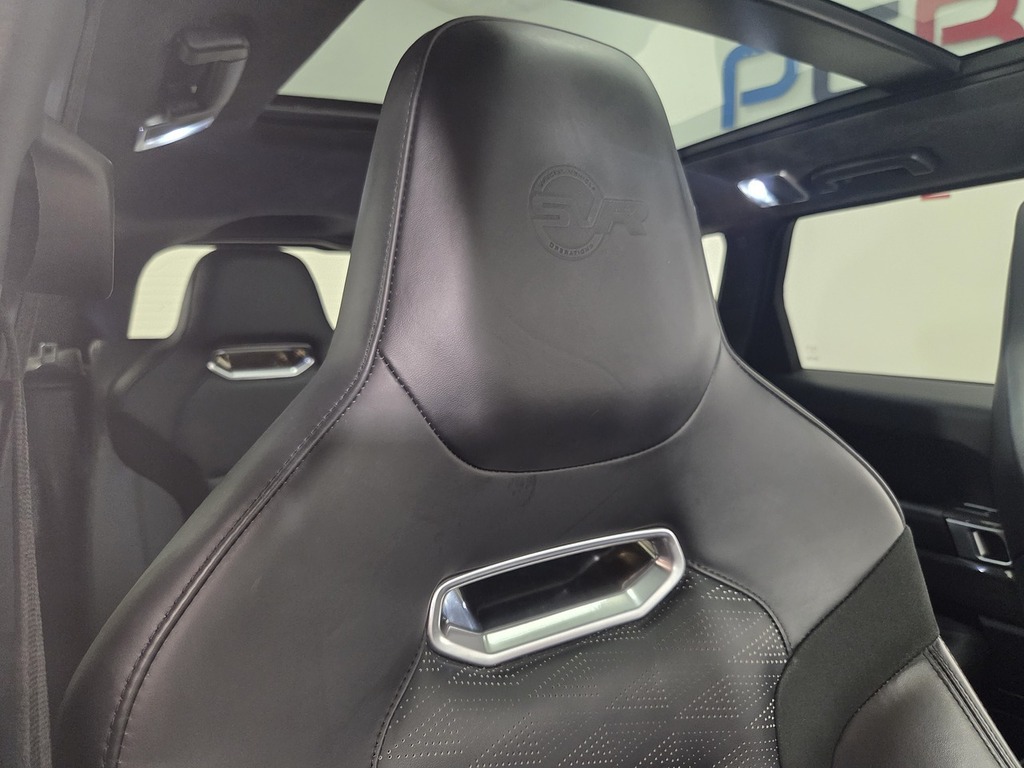 Land Rover Range Rover Sport 5.0 P575 V8 Svr Carbon Edition Suv White #3