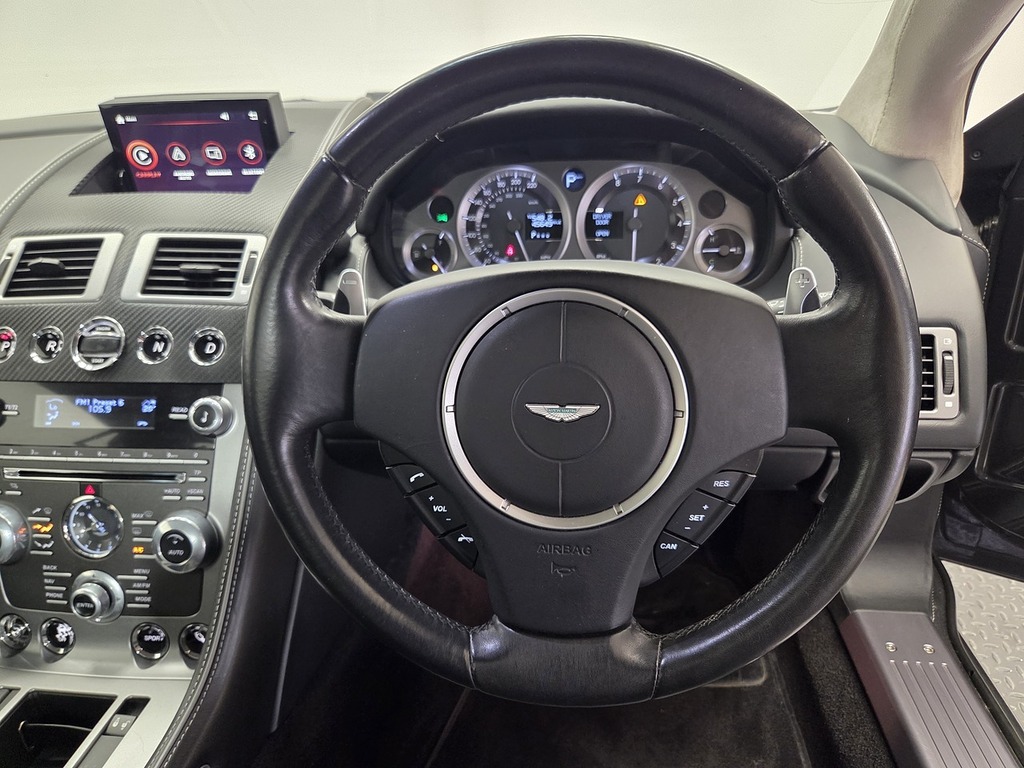 Aston Martin Virage  Silver #24
