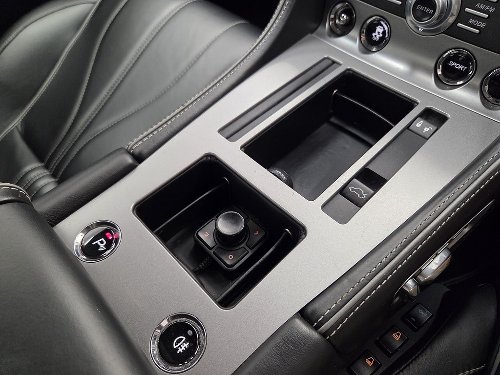 Aston Martin Virage  Silver #26