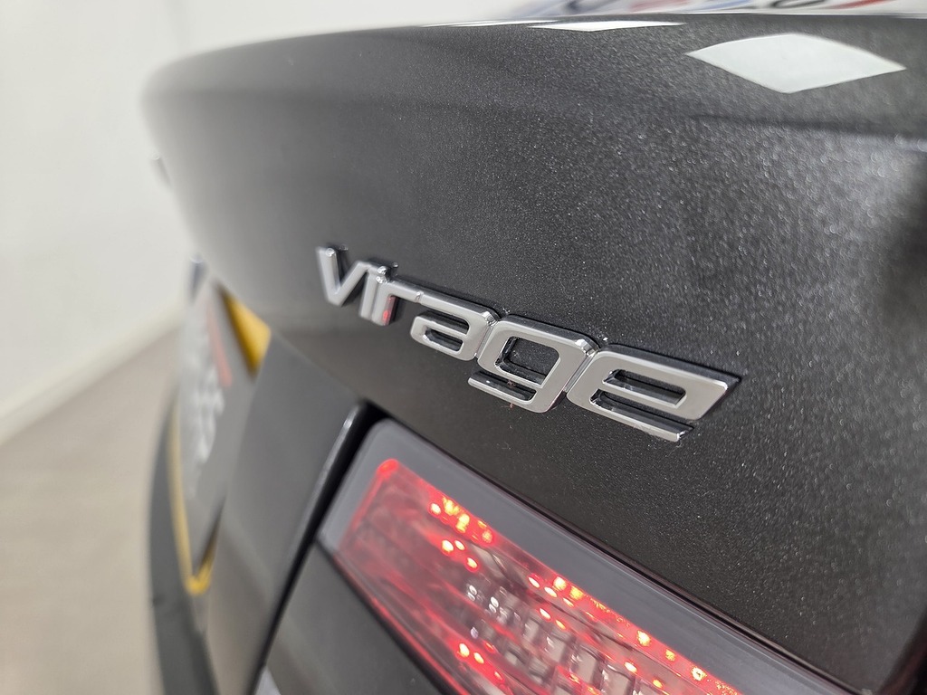 Aston Martin Virage  Silver #38