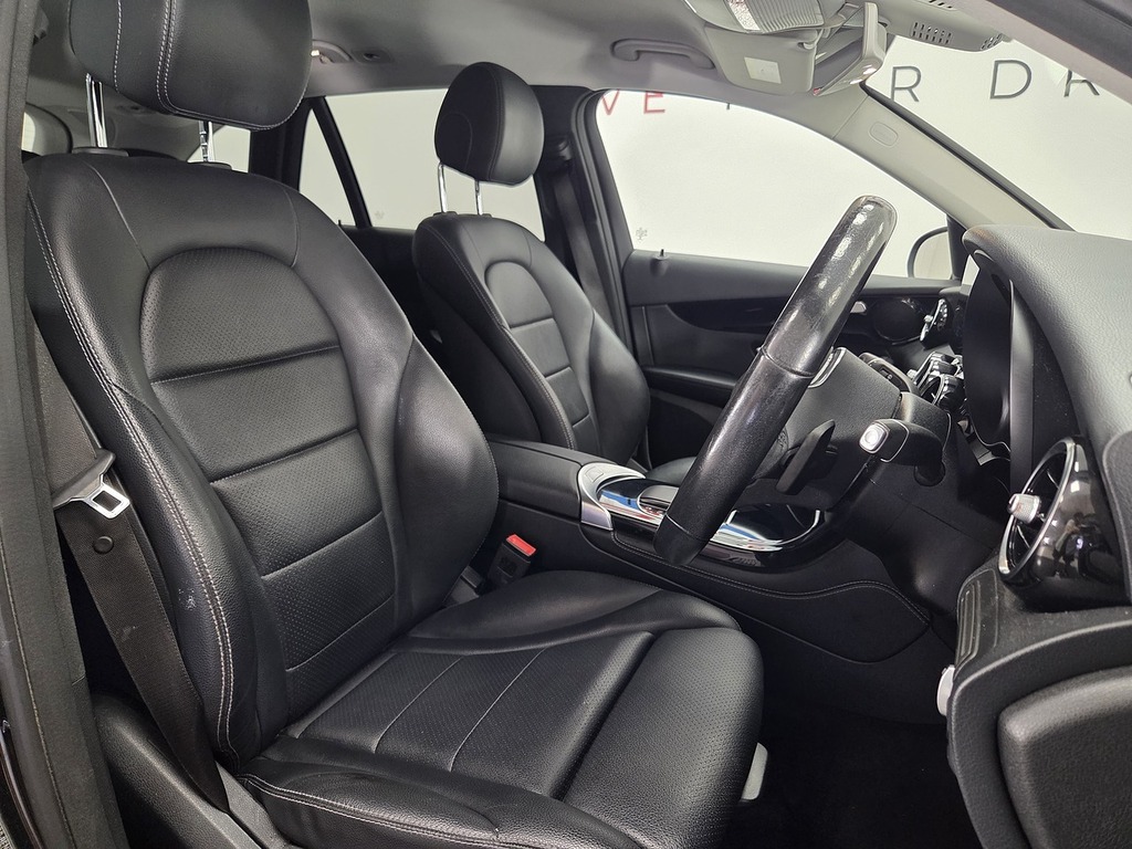 Mercedes-Benz GLC Class 2.0 Glc220d Sport Suv G-tronic 4Matic Black