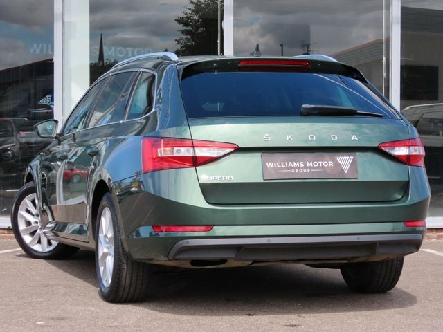 Skoda Superb 2019 1.6 Tdi Se Technology Estate Dsg E Green #5