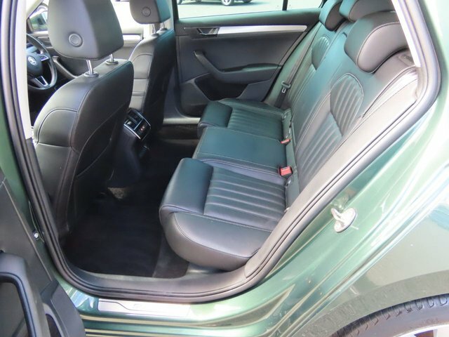 Skoda Superb Skoda Estate 2.0 Tdi Cr 190 Laurin Klemen Blue #30
