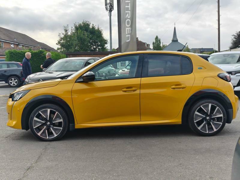 Peugeot e-208 50Kwh Gt Premium - 2022 22 EX22LMJ Yellow #6