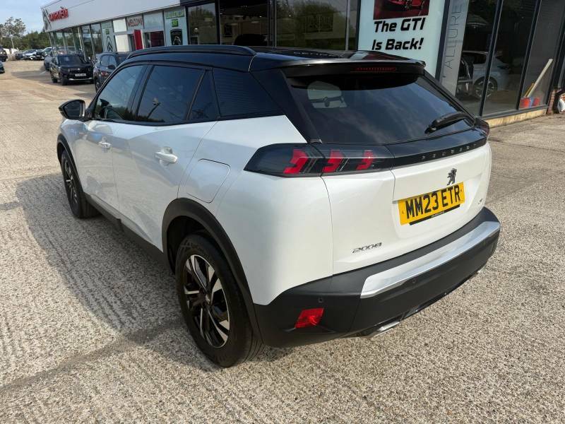 Peugeot 2008 1.2 Puretech 130 Gt Eat8 - 2023 23 MM23ETR White #4