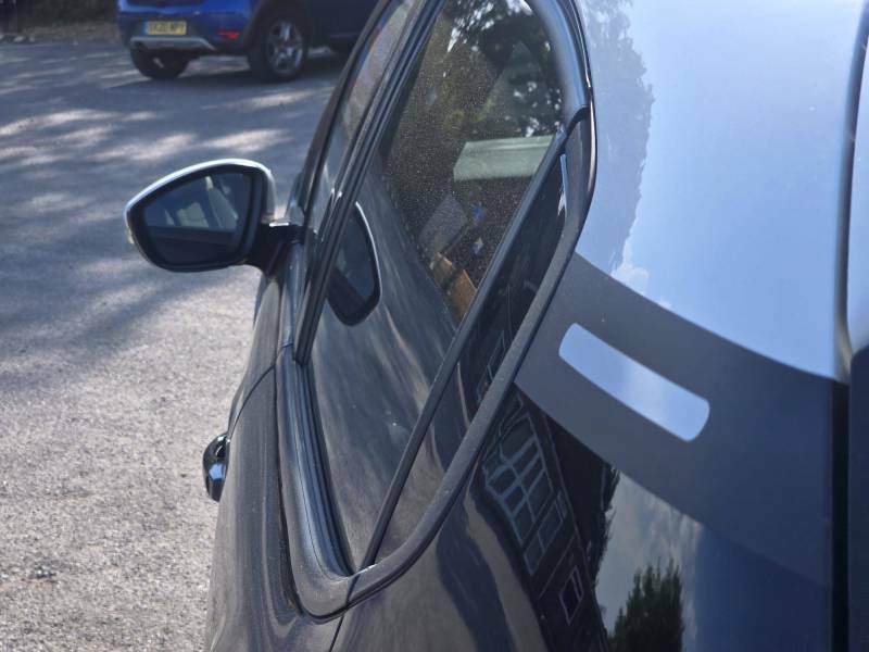 Citroen C3 1.2 Puretech Shine Eat6 Euro 6 Ss #7