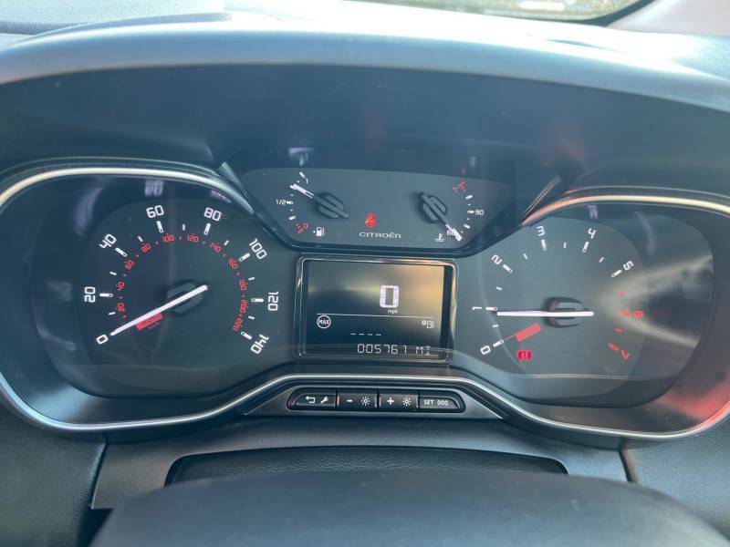 Citroen C3 Aircross 1.2 Puretech 110 Max White #16
