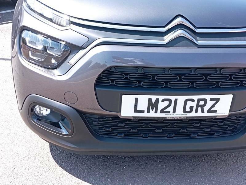 Citroen C3 1.2 83Hp Shine From 999 Deposit 219 Per Month White #43